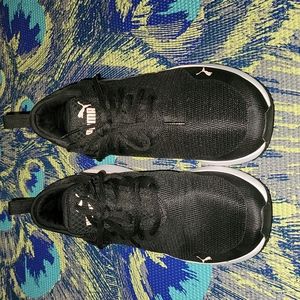 Puma Womens Pacer next cage sneakers